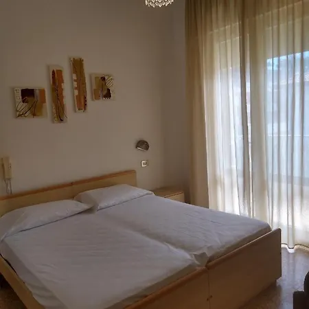 Luana *
